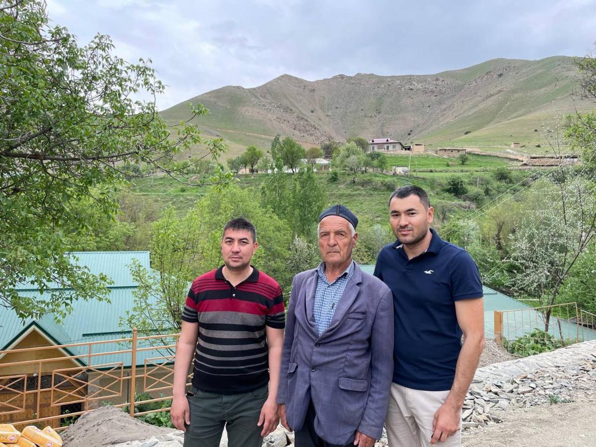 Hayat Guesthouse Nuratau Mountains Yukary-Ukhum Eksteriør bilde