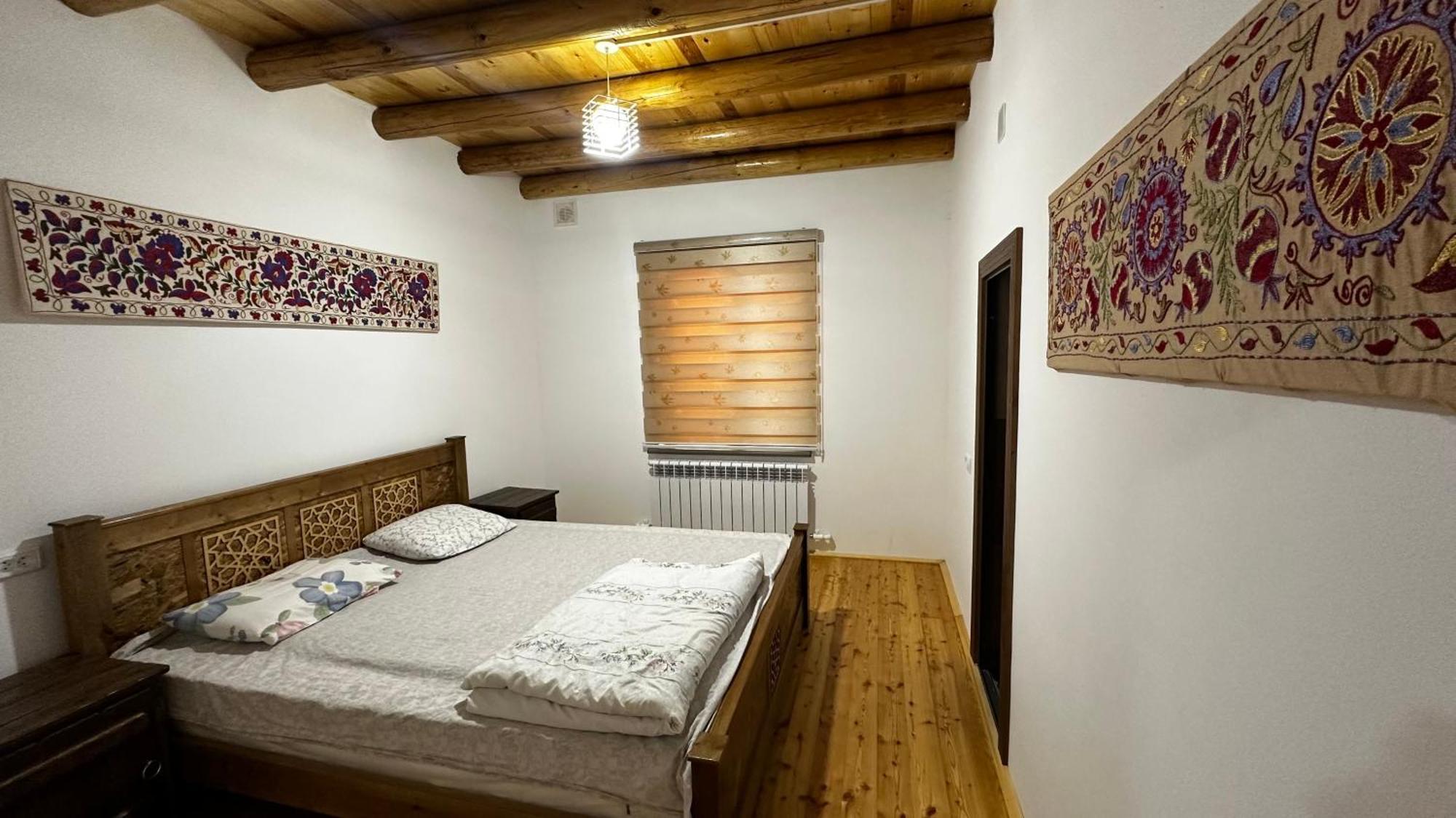 Hayat Guesthouse Nuratau Mountains Yukary-Ukhum Eksteriør bilde